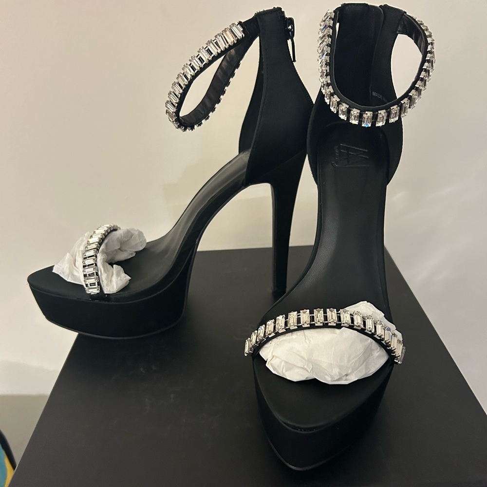 Elegant Black Platform Heels with Rhinestone Accents